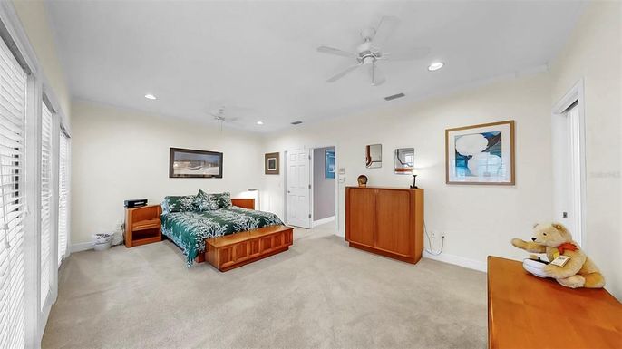 Bedroom, Interior, Recessed Lighting