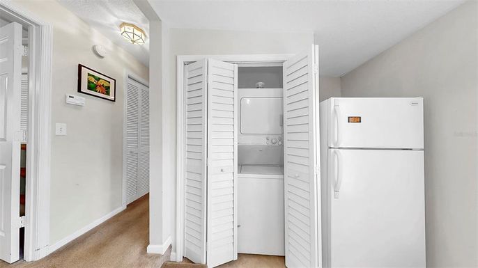 Interior, Kitchen, Utility Closets, Washer