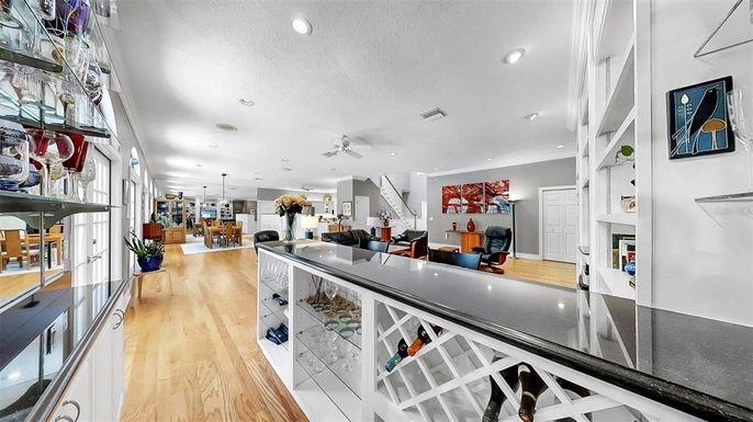 Interior, Recessed Lighting, Wood Texture Flooring
