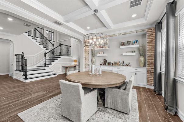 Chandelier, Dining room, Interior, Recessed Lighting, Wood Texture Flooring