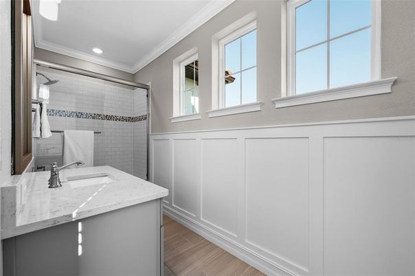 Bathroom, Interior, Recessed Lighting, Wood Texture Flooring