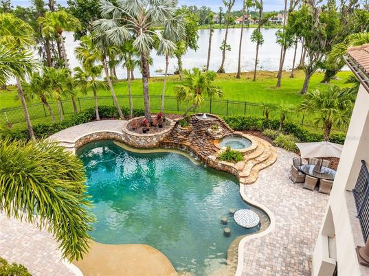 Exterior, Pool, Water