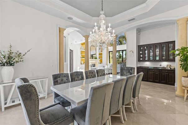 Chandelier, Dining room, Interior