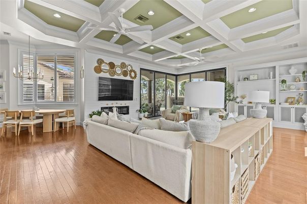 Interior, Living room, Pendant Lights, Recessed Lighting, Wood Texture Flooring