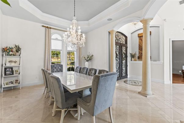 Chandelier, Dining room, Interior