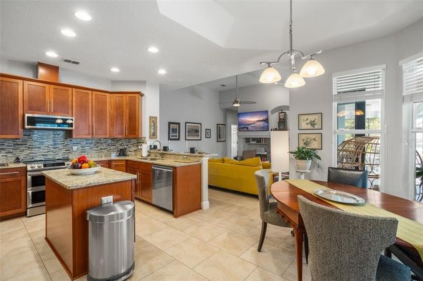 Dining room, Interior, Kitchen, Living room, Pendant Lights, Recessed Lighting, Stainless Steel Appliances