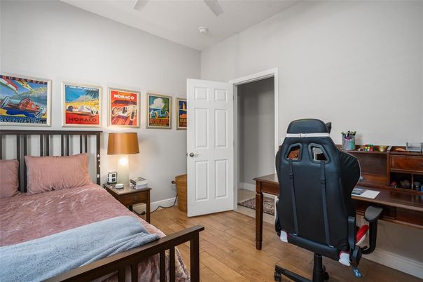 Bedroom, Home Office, Interior, Wood Texture Flooring