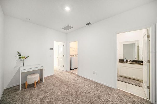 Bathroom, Interior, Recessed Lighting, Washer