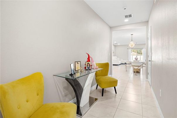 Dining room, Interior, Pendant Lights, Recessed Lighting