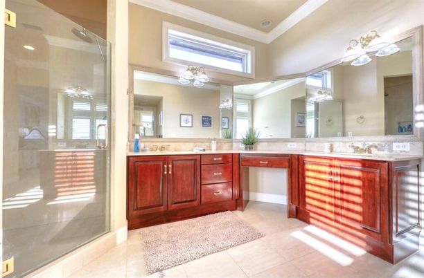 Bathroom, Dual Sink Vanities, Glass Shower, Interior
