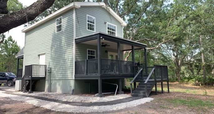 Backyard, Exterior