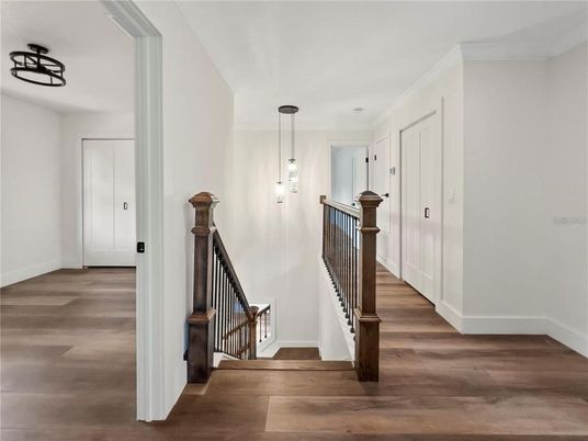 Interior, Pendant Lights, Wood Texture Flooring