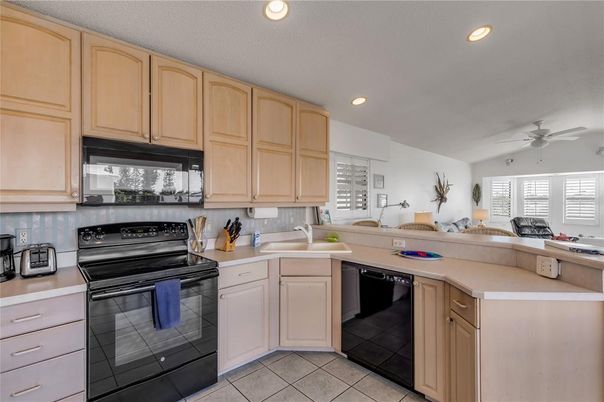 Interior, Kitchen, Recessed Lighting
