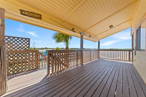 Exterior, Wood Texture Flooring
