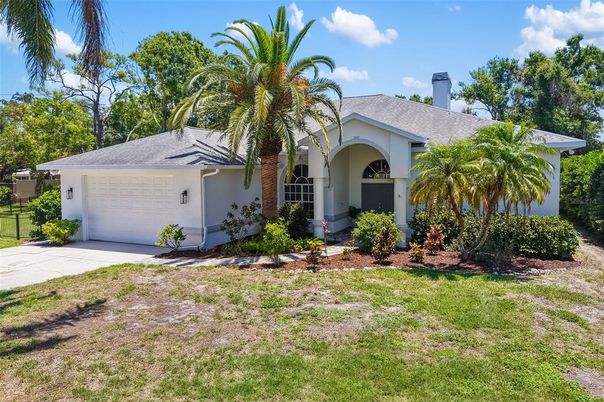 Attached, Backyard, Exterior, Facade, Ranch
