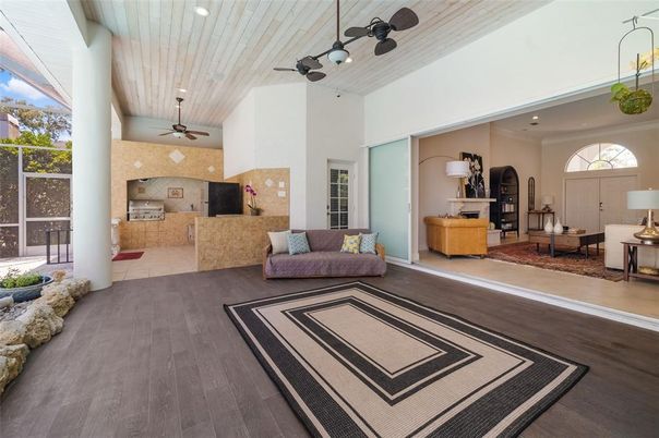 Interior, Living room, Recessed Lighting, Wood Texture Flooring