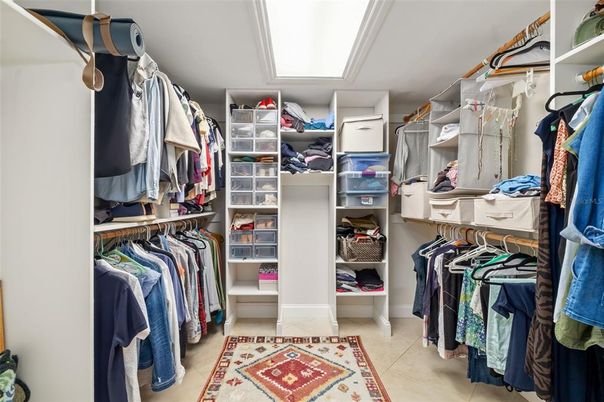 Interior, Walk-in Closets