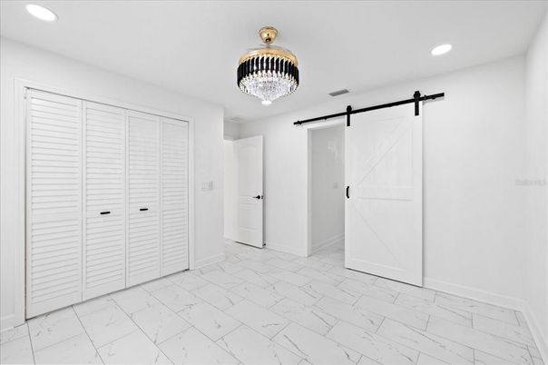 Chandelier, Empty room, Interior, Marble, Recessed Lighting