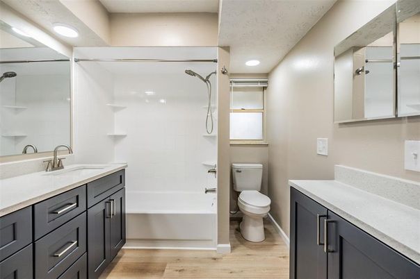 Bathroom, Interior, Recessed Lighting, Wood Texture Flooring