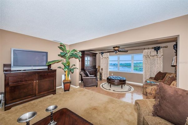 Interior, Living room, Water