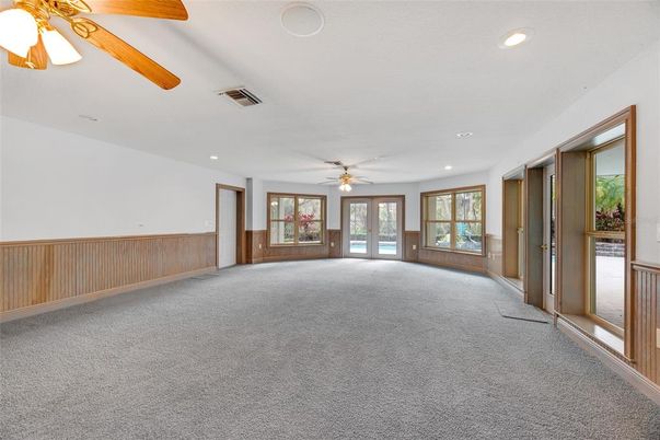 Empty room, Interior, Recessed Lighting