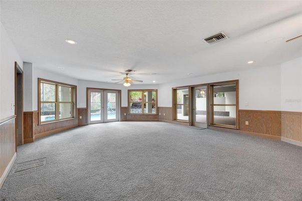 Empty room, Interior, Recessed Lighting