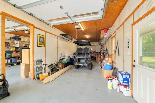 Garage, Interior