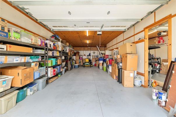 Garage, Interior