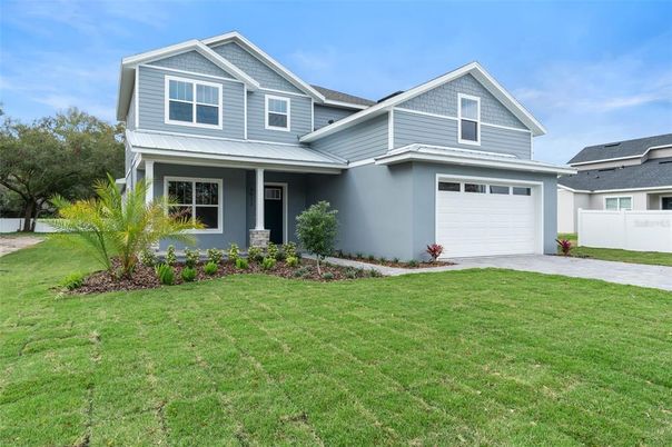 Attached, Exterior, Facade, Farmhouse