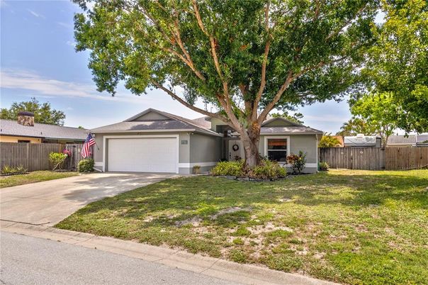 Attached, Backyard, Exterior, Facade, Ranch