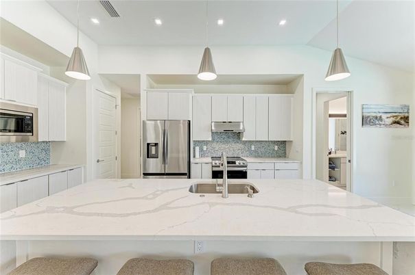 Interior, Kitchen, Pendant Lights, Recessed Lighting, Stainless Steel Appliances