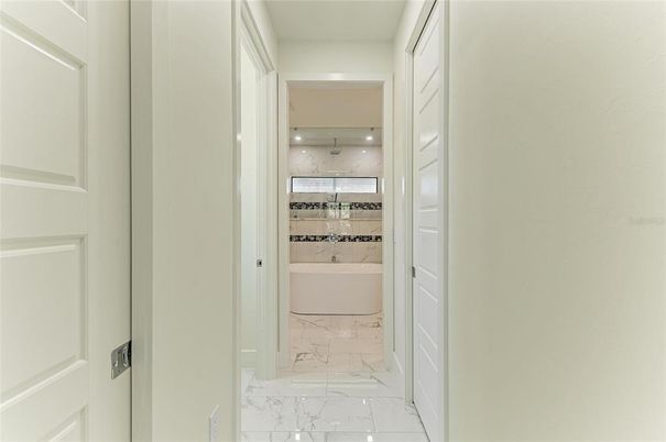 Bathroom, Interior, Marble, Recessed Lighting