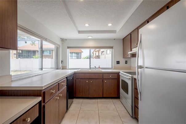 Interior, Kitchen, Recessed Lighting