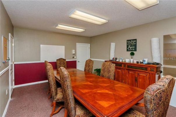 Dining room, Interior