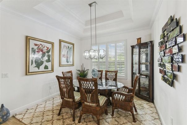 Chandelier, Dining room, Interior, Pendant Lights