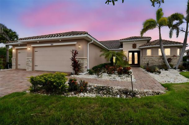 Attached, Backyard, Exterior, Facade, Mediterranean