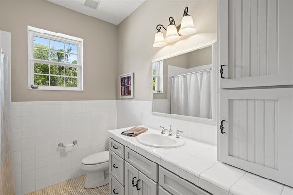 Bathroom, Interior, Tile Countertops