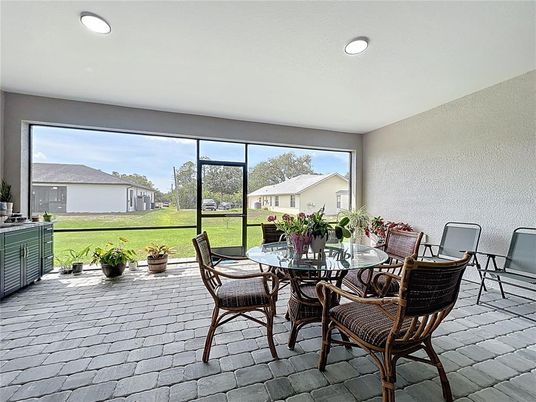 Dining room, Interior, Recessed Lighting, Sun Room