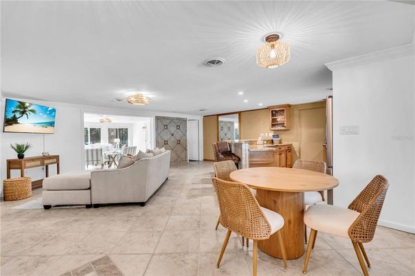 Chandelier, Dining room, Interior, Living room, Recessed Lighting