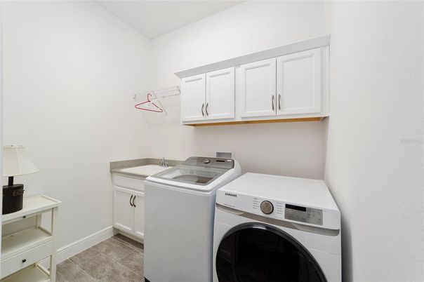 Interior, Washer