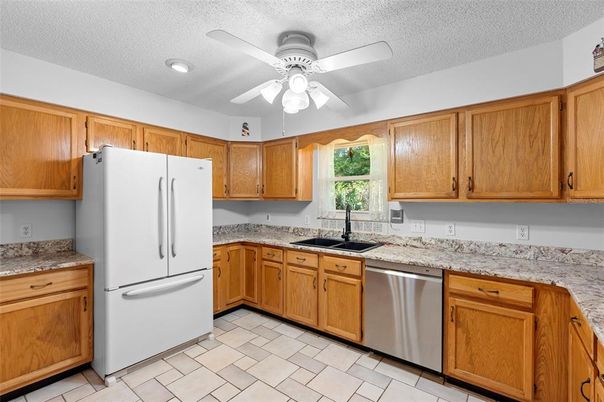Interior, Kitchen, Recessed Lighting
