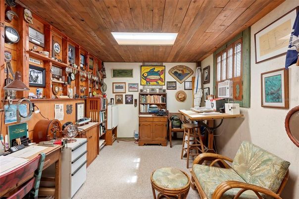 Home Office, Interior, Wooden Ceilings