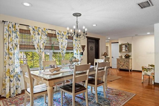 Chandelier, Dining room, Interior, Recessed Lighting, Wood Texture Flooring