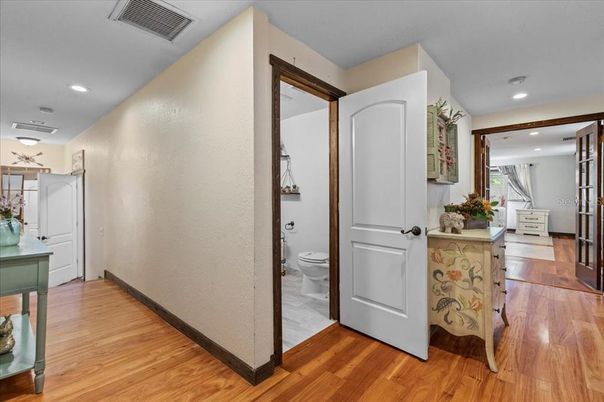 Bathroom, Interior, Recessed Lighting, Wood Texture Flooring