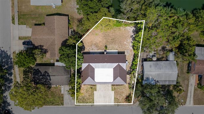 Exterior, Drone