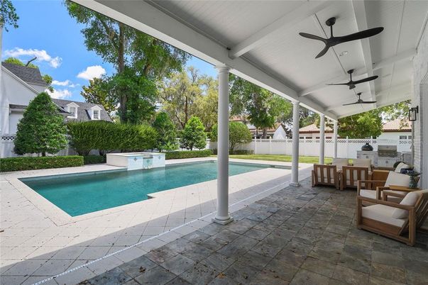 Exterior, Pool
