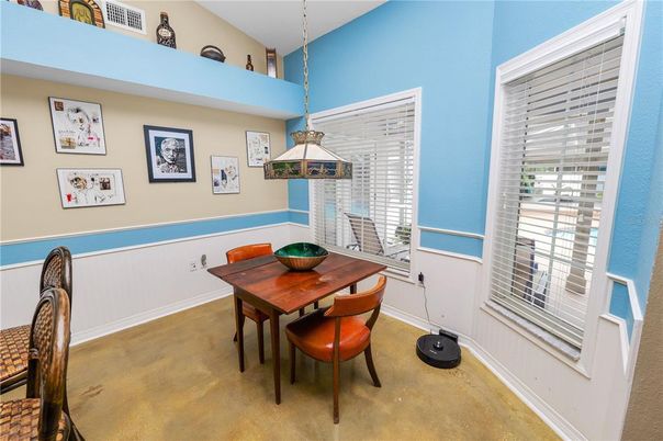 Dining room, Interior, Pendant Lights
