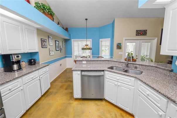 Interior, Kitchen, Pendant Lights, Wood Texture Flooring