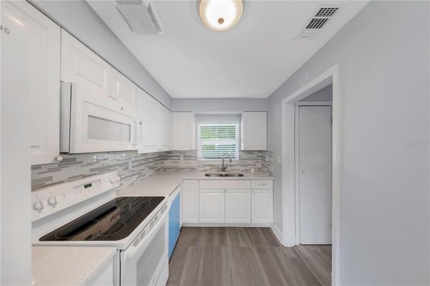 Interior, Kitchen, Wood Texture Flooring