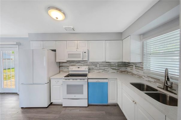 Interior, Kitchen, Stainless Steel Appliances, Wood Texture Flooring